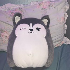 12 inch Heidi the husky squishmallow